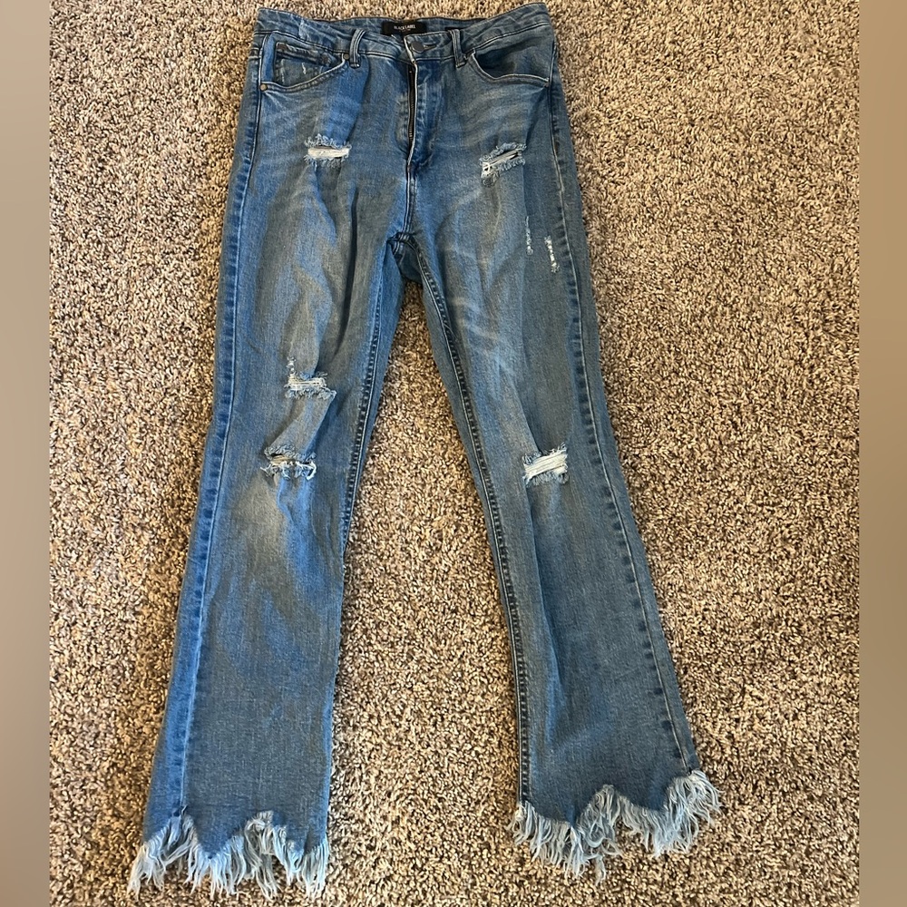 Fashion Nova size 11 distressed straight leg with a small flare jeans!!!
